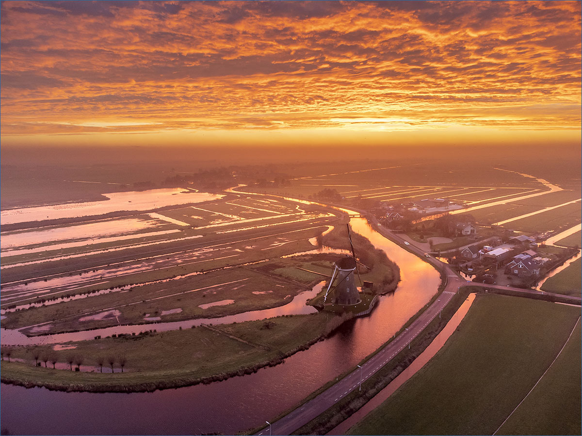 dronefotografie zonsopkomst haastrecht