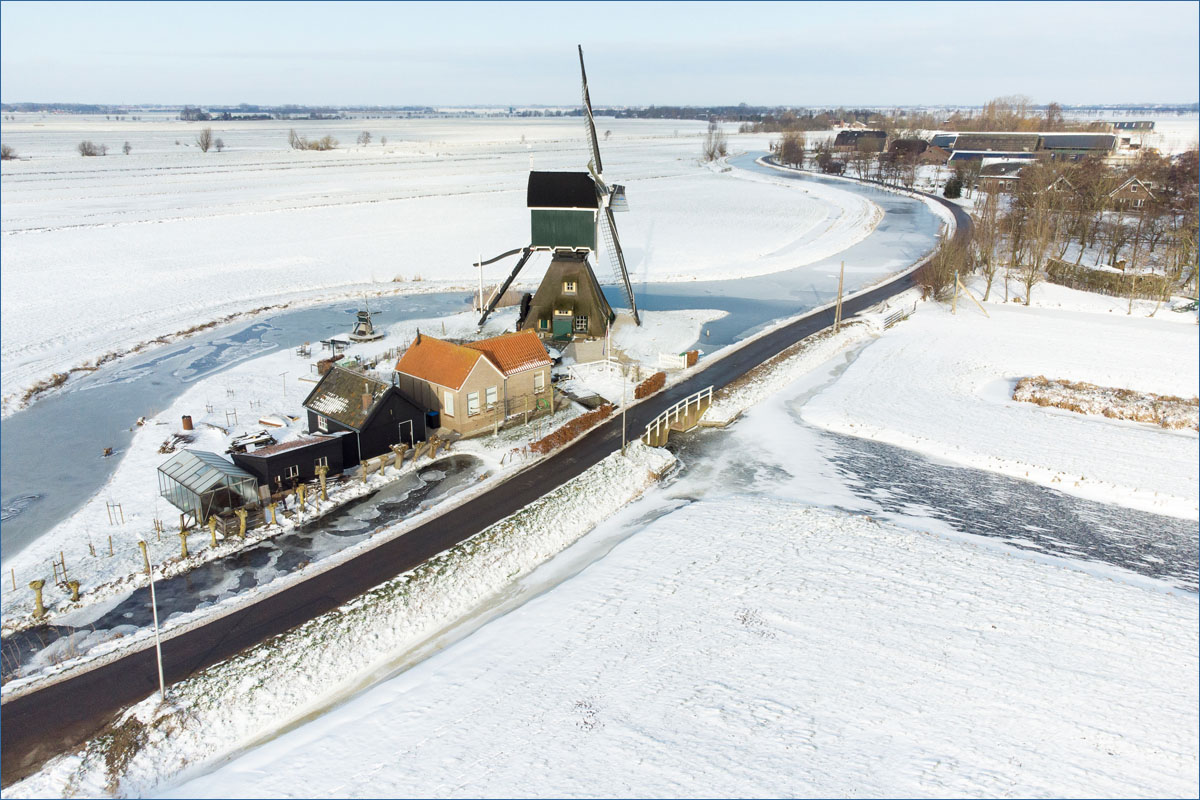 luchtfotografie winter molen