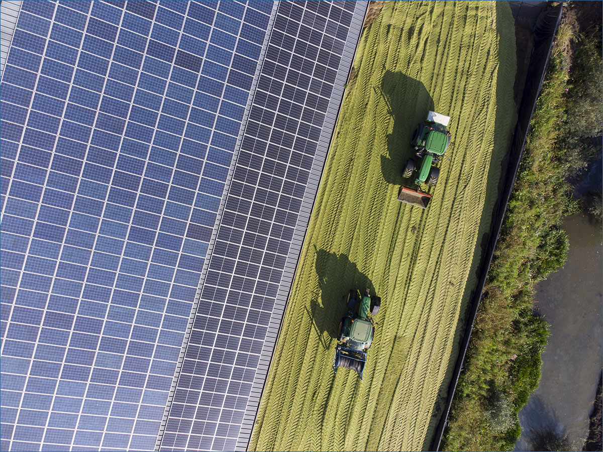 dronefotografie tractor boeren